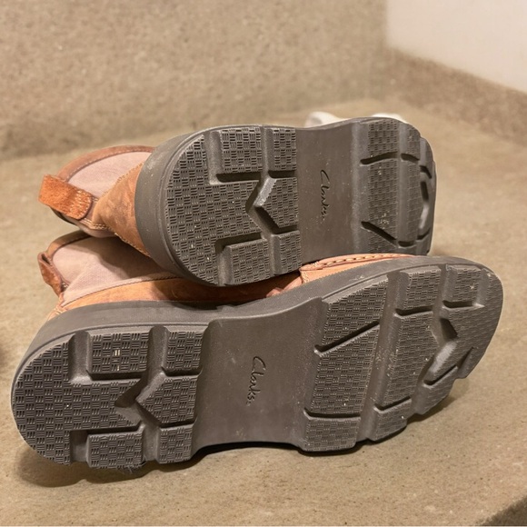 Clarks Men's Dempsey Peak Ankle Boot, British Tan Leather - Picture 4 of 10